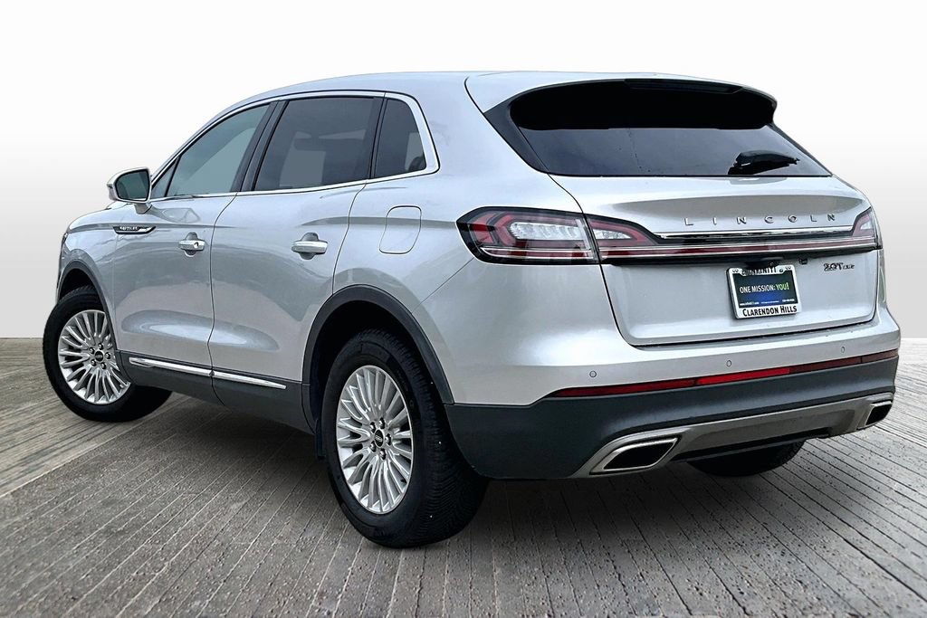 Used 2019 Lincoln Nautilus Premier AWD/4WD image 6