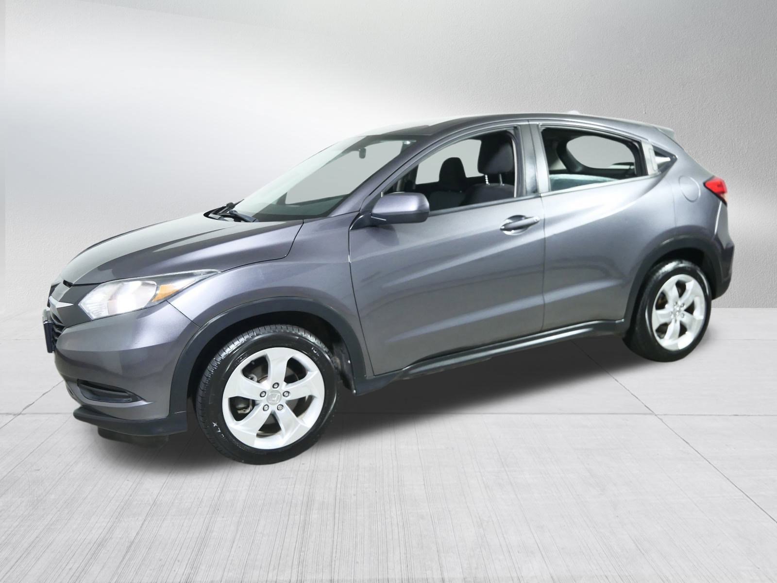 Used 2016 Honda HR-V LX image 3