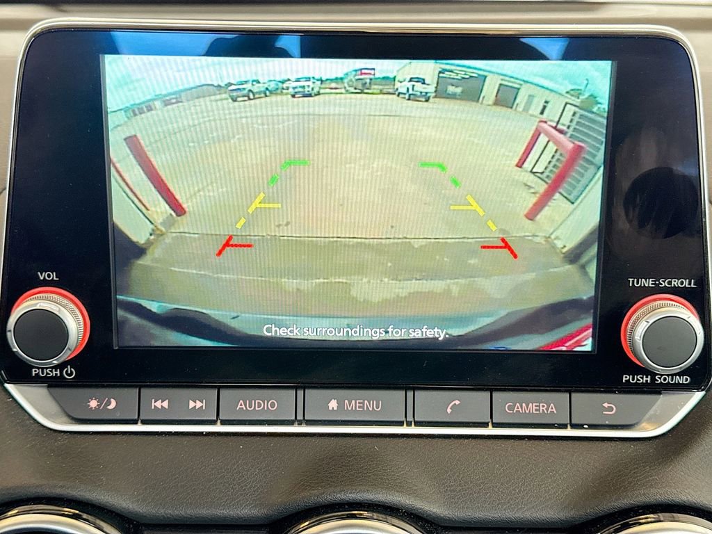 Used 2024 Nissan Sentra SV image 16