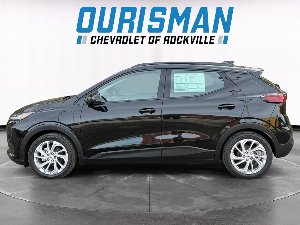 New 2027 Chevrolet Bolt LT w/ Dual Panel Sunroof Package FWD image 3