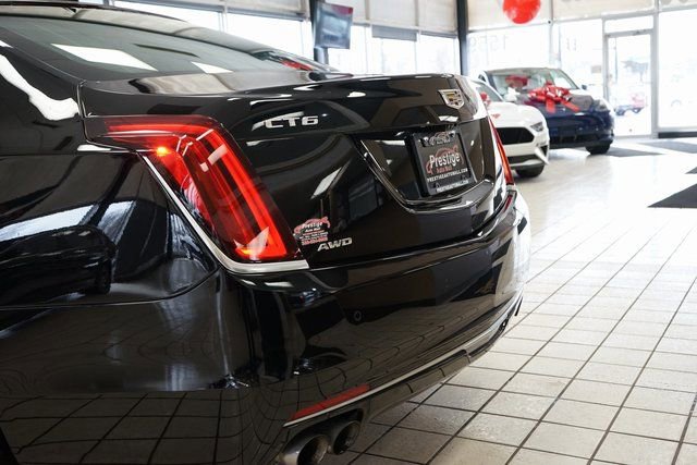 Used 2018 Cadillac CT6 Platinum image 19