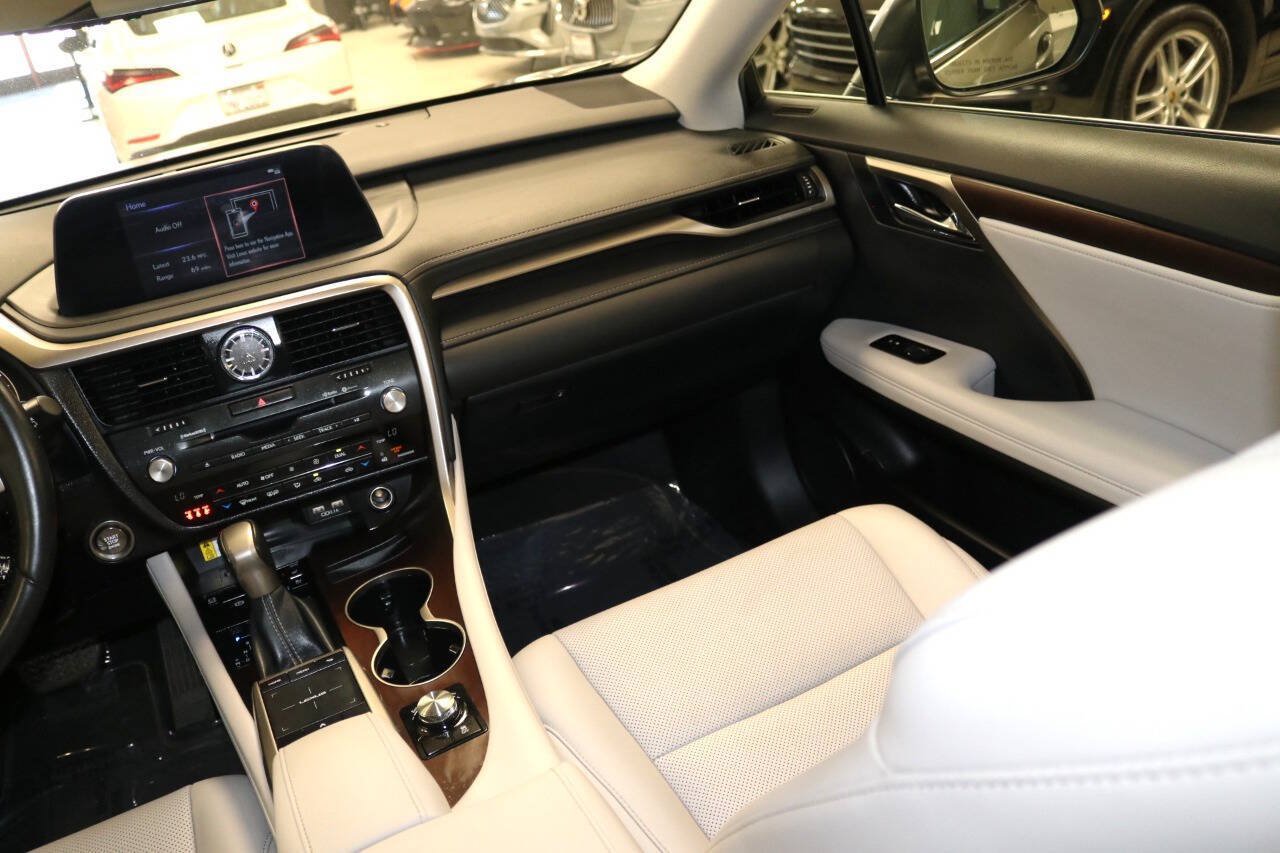 Used 2022 Lexus RX 350 FWD w/ Premium Package image 17