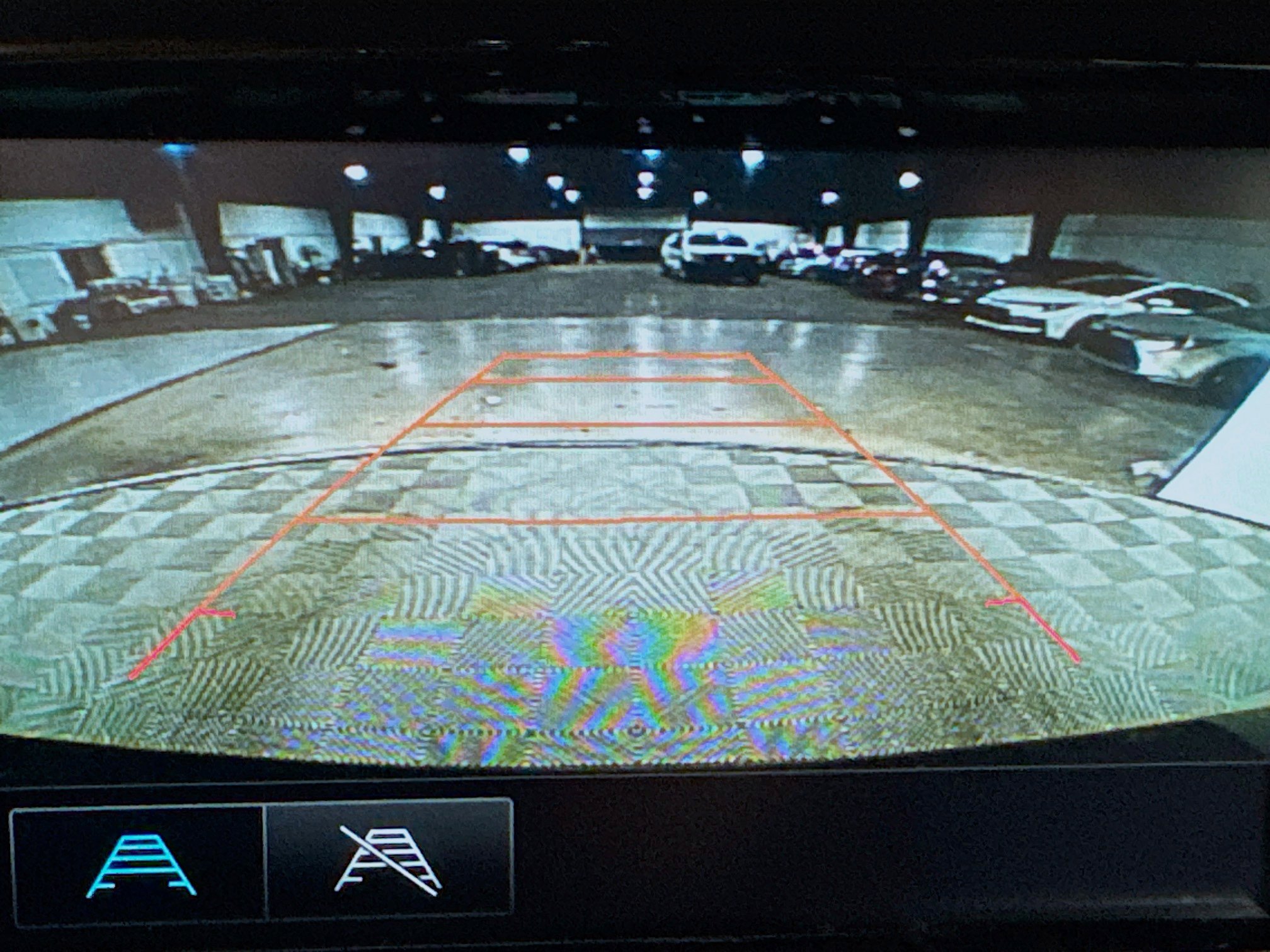 Used 2018 Chevrolet Traverse LS FWD image 18