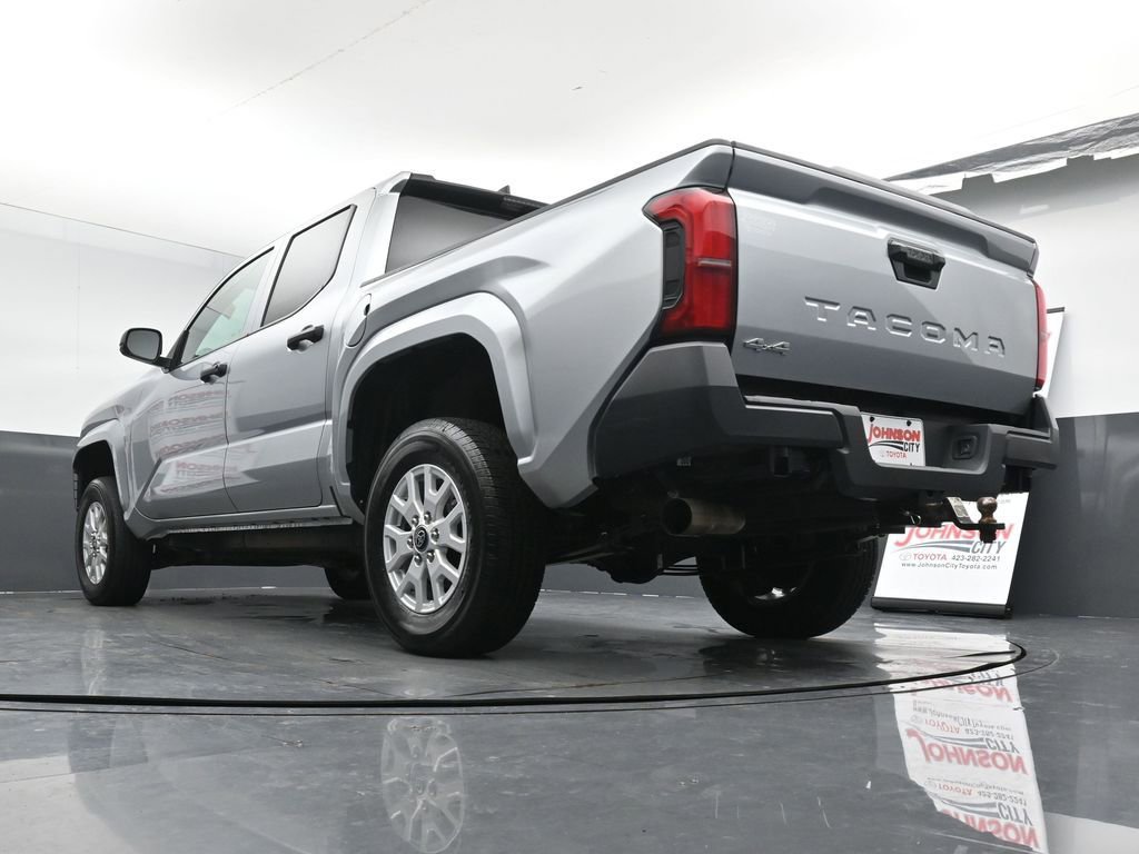 Used 2025 Toyota Tacoma SR image 37