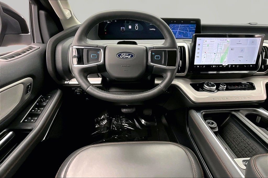 Certified 2025 Ford Expedition Max Active AWD/4WD image 5