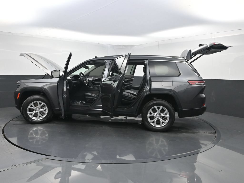 Used 2023 Jeep Grand Cherokee L Limited RWD image 40