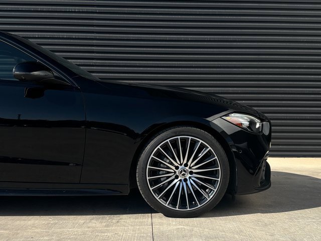 Used 2024 Mercedes-Benz C 300 Sedan image 11