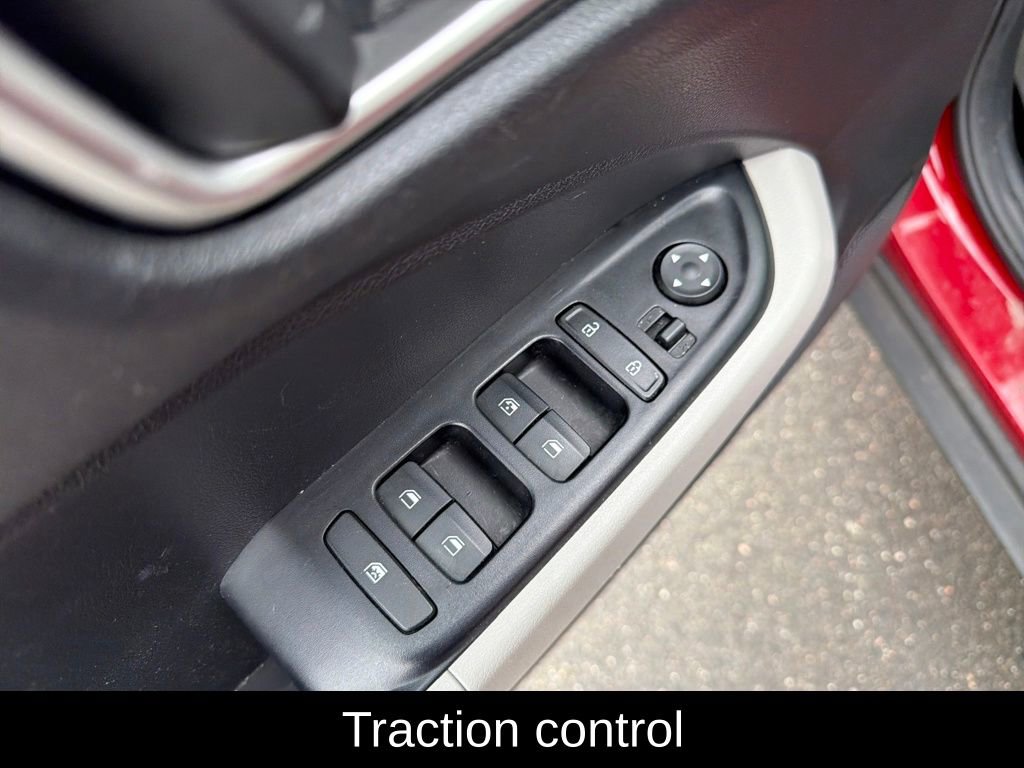 Certified 2023 Hyundai Venue SEL image 12