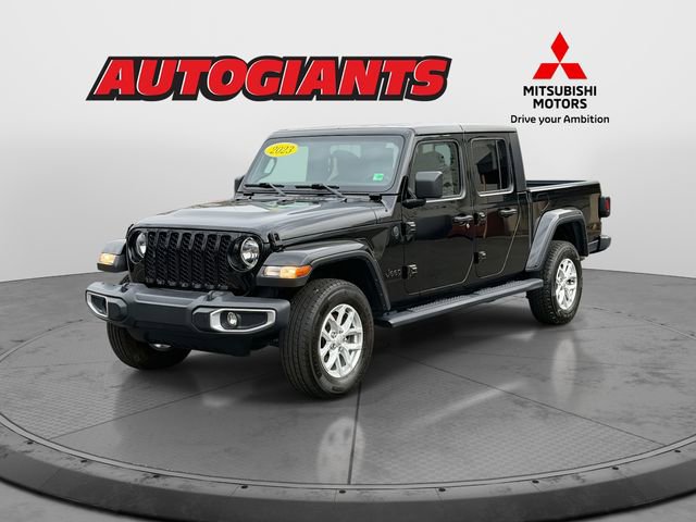 Used 2023 Jeep Gladiator Sport image 5
