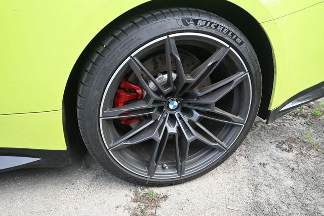 Used 2021 BMW M4 Competition w/ Executive Package RWD image 11