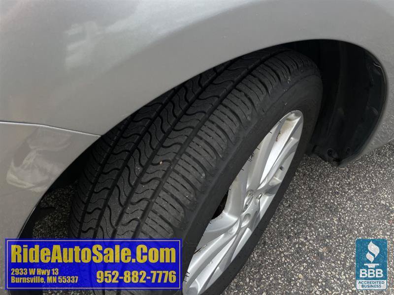 Used 2012 MAZDA MAZDA3 i Touring FWD image 25