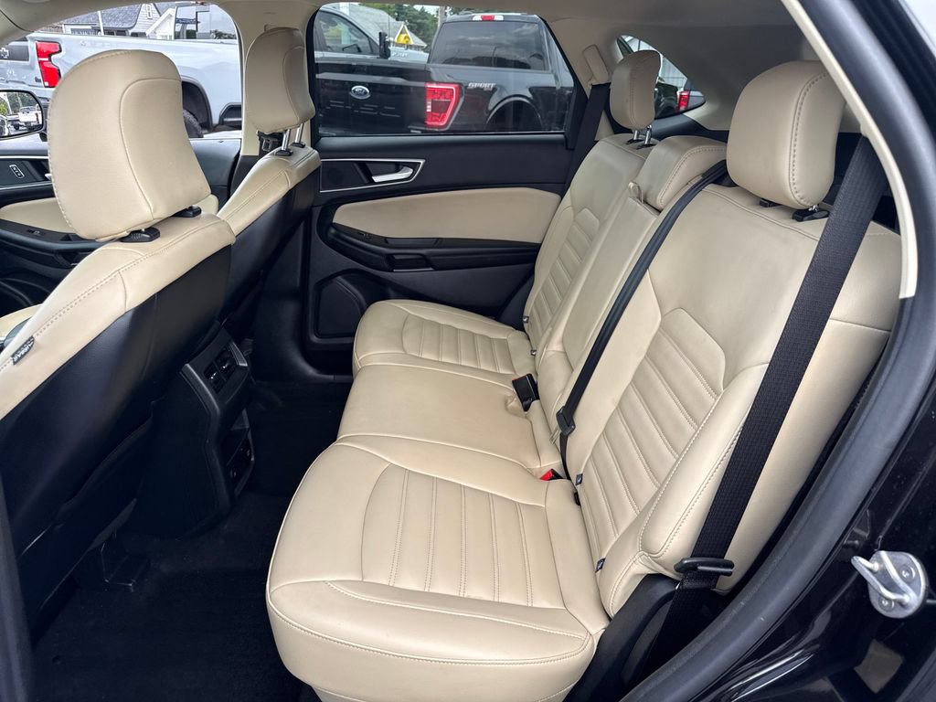 Used 2024 Ford Edge SEL w/ Convenience Package AWD/4WD image 17