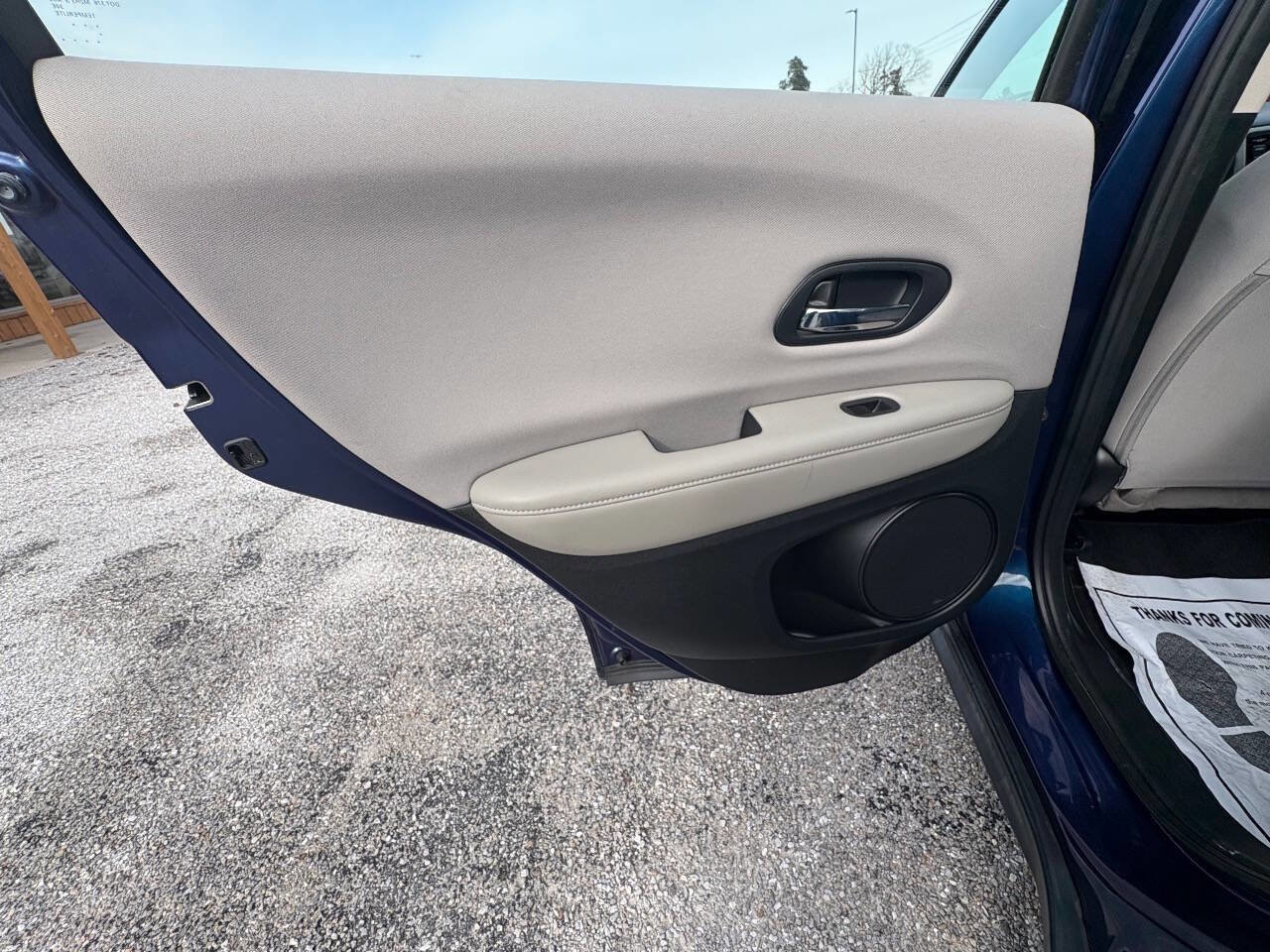 Used 2017 Honda HR-V LX image 24