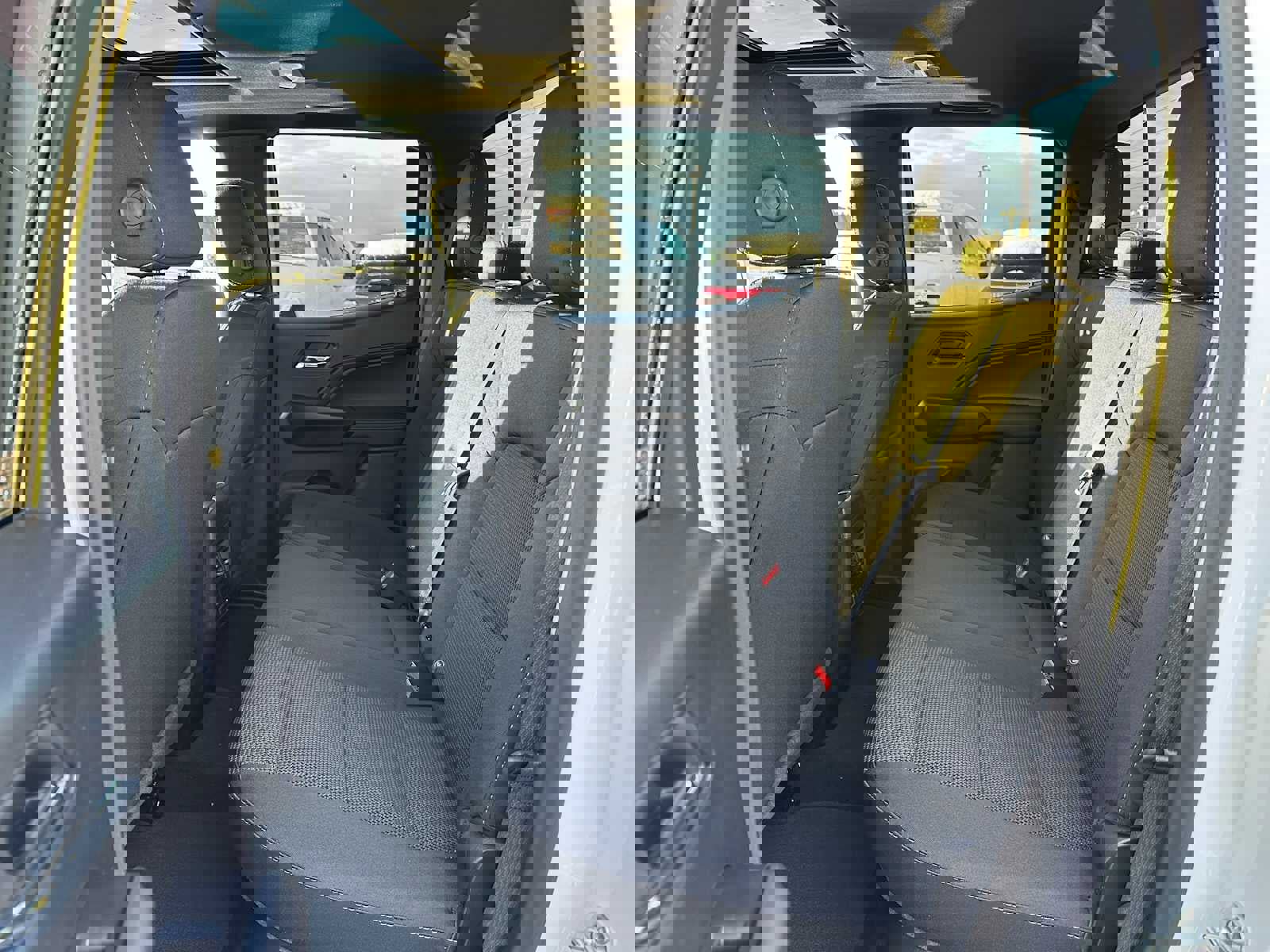 New 2026 GMC Canyon Elevation w/ Convenience Package image 16