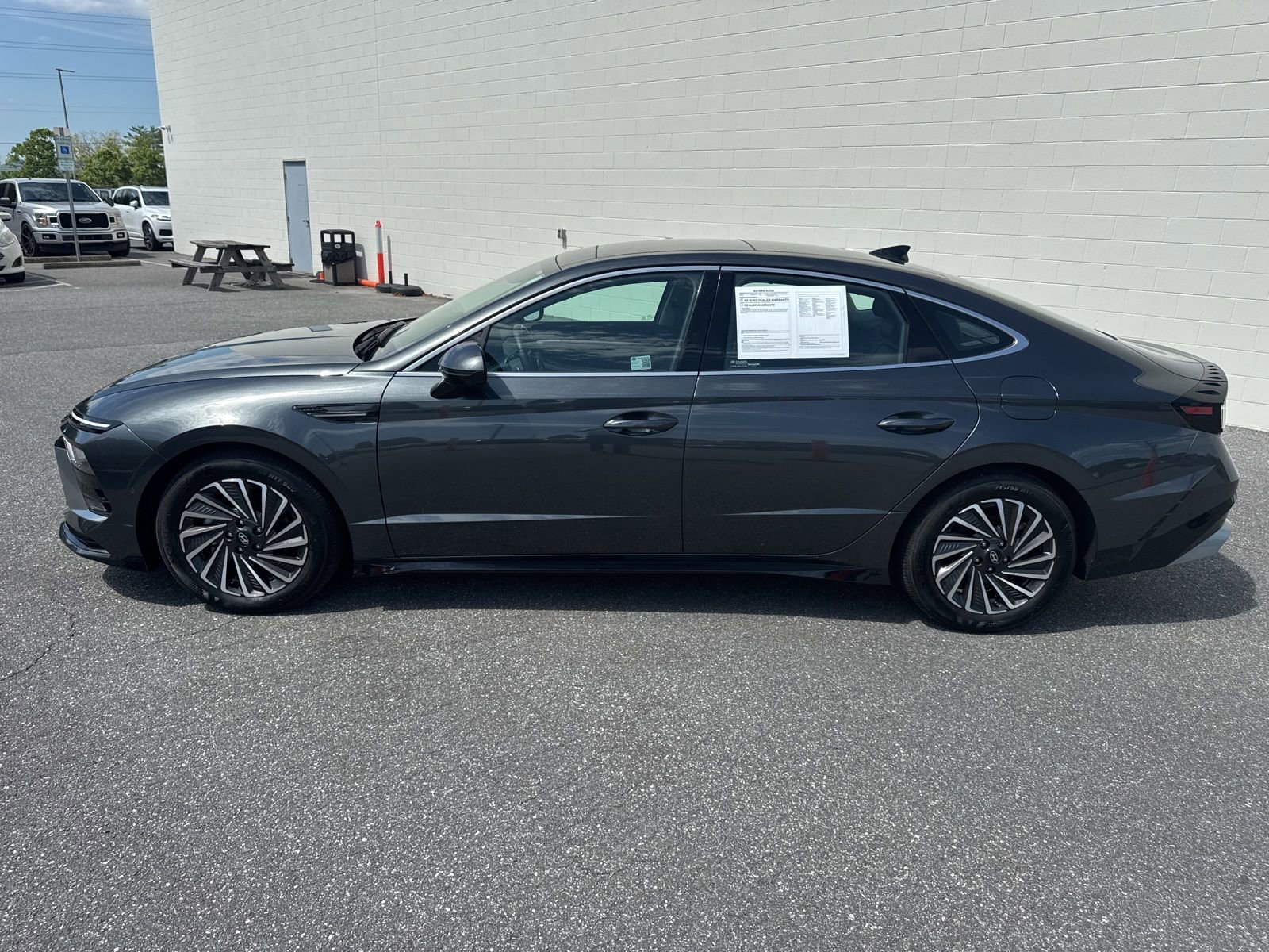 Certified 2025 Hyundai Sonata Limited image 4