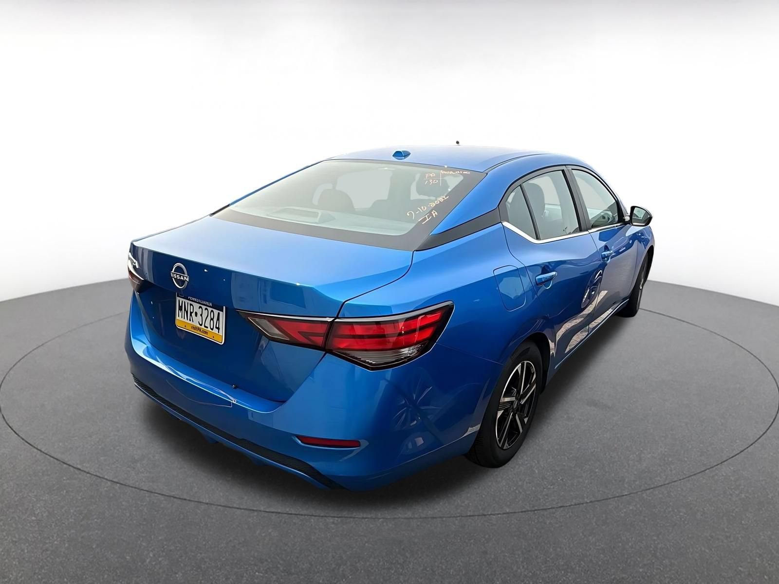 Used 2025 Nissan Sentra SV FWD image 13