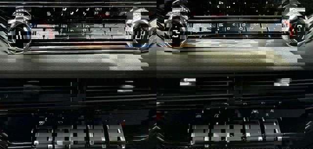 New 2026 GMC Canyon Elevation w/ Convenience Package image 22