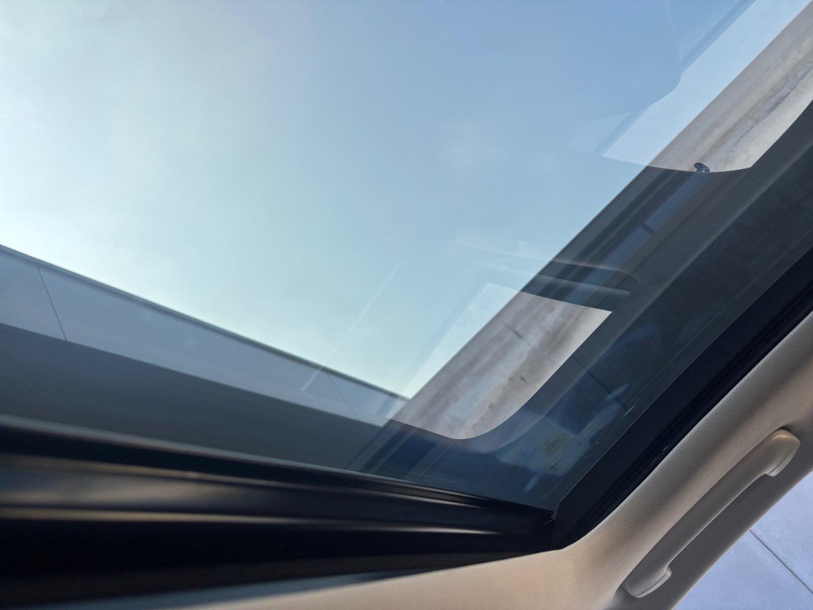 Used 2026 Genesis G70 2.5T Prestige image 19