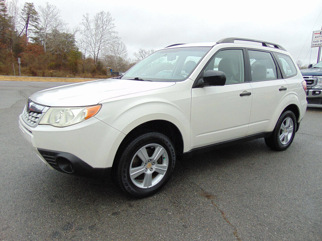 Used 2011 Subaru Forester 2.5X w/ Alloy Wheel Value Pkg image 26