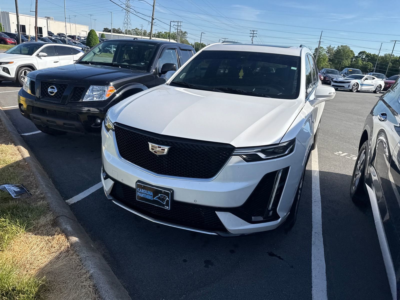 Used 2020 Cadillac XT6 Sport AWD/4WD image 2