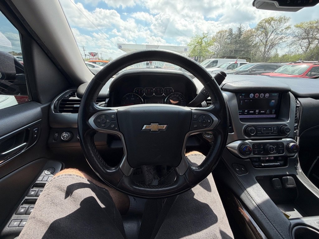 Used 2017 Chevrolet Tahoe LT w/ Luxury Package image 14