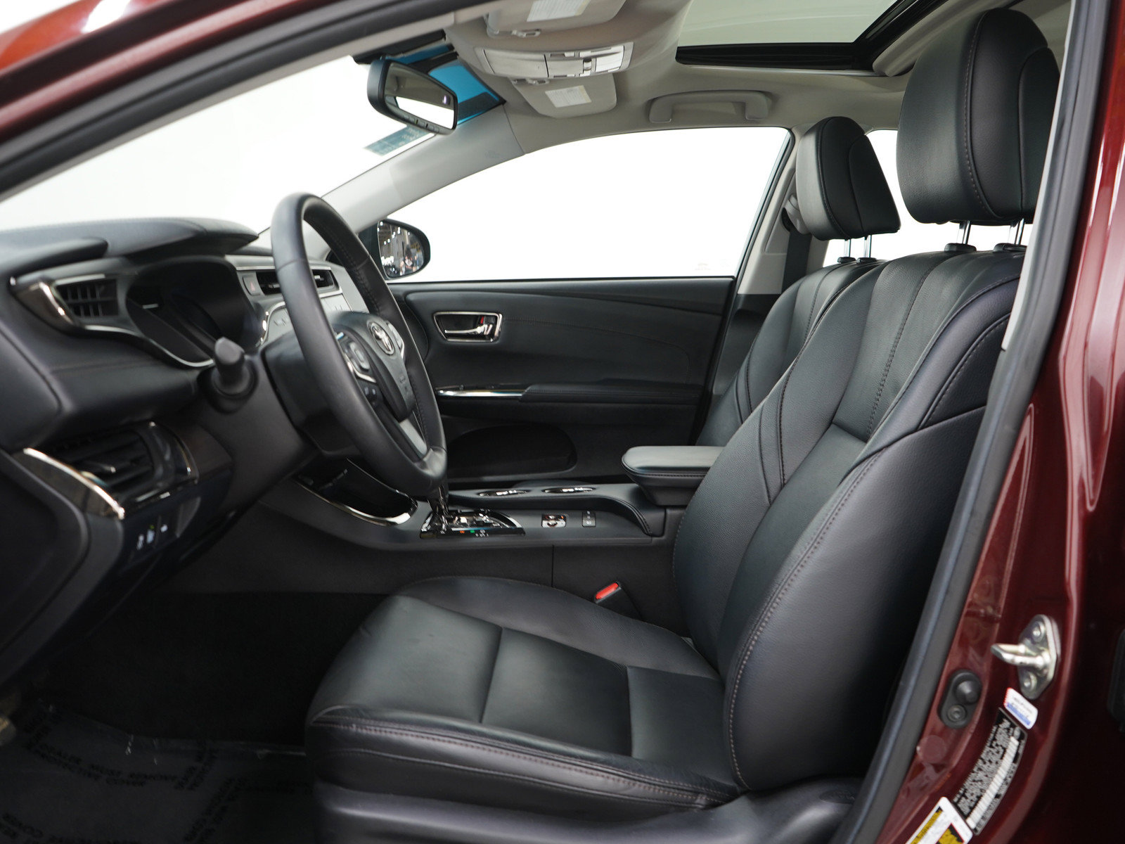 Used 2016 Toyota Avalon XLE Premium FWD image 22