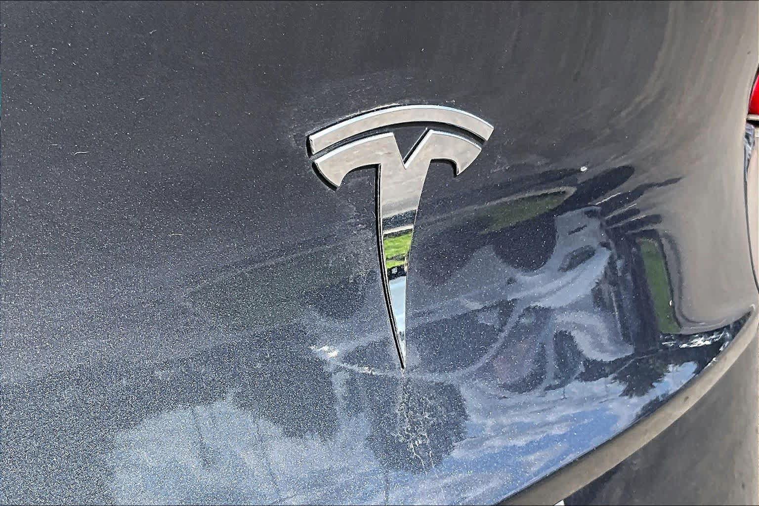 Used 2023 Tesla Model Y Long Range AWD/4WD image 28