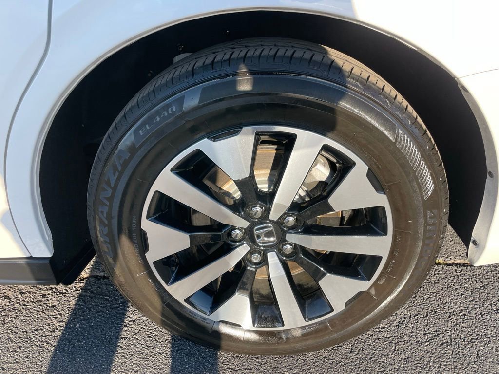 Certified 2025 Honda Odyssey EX-L image 46