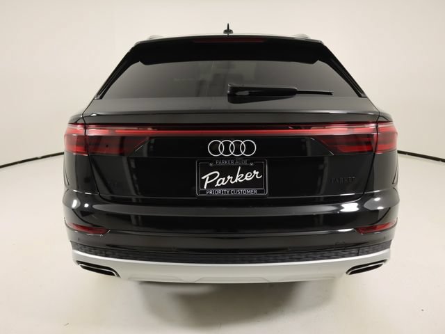 Certified 2024 Audi Q8 Premium Plus w/ Premium Plus Package AWD/4WD image 4
