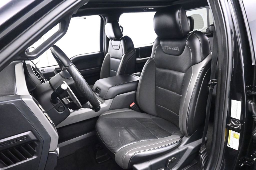 Used 2019 Ford F150 Raptor w/ Equipment Group 802A Luxury AWD/4WD image 16