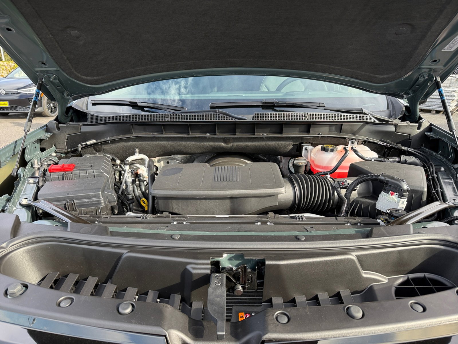 New 2026 Chevrolet Suburban Z71 image 20