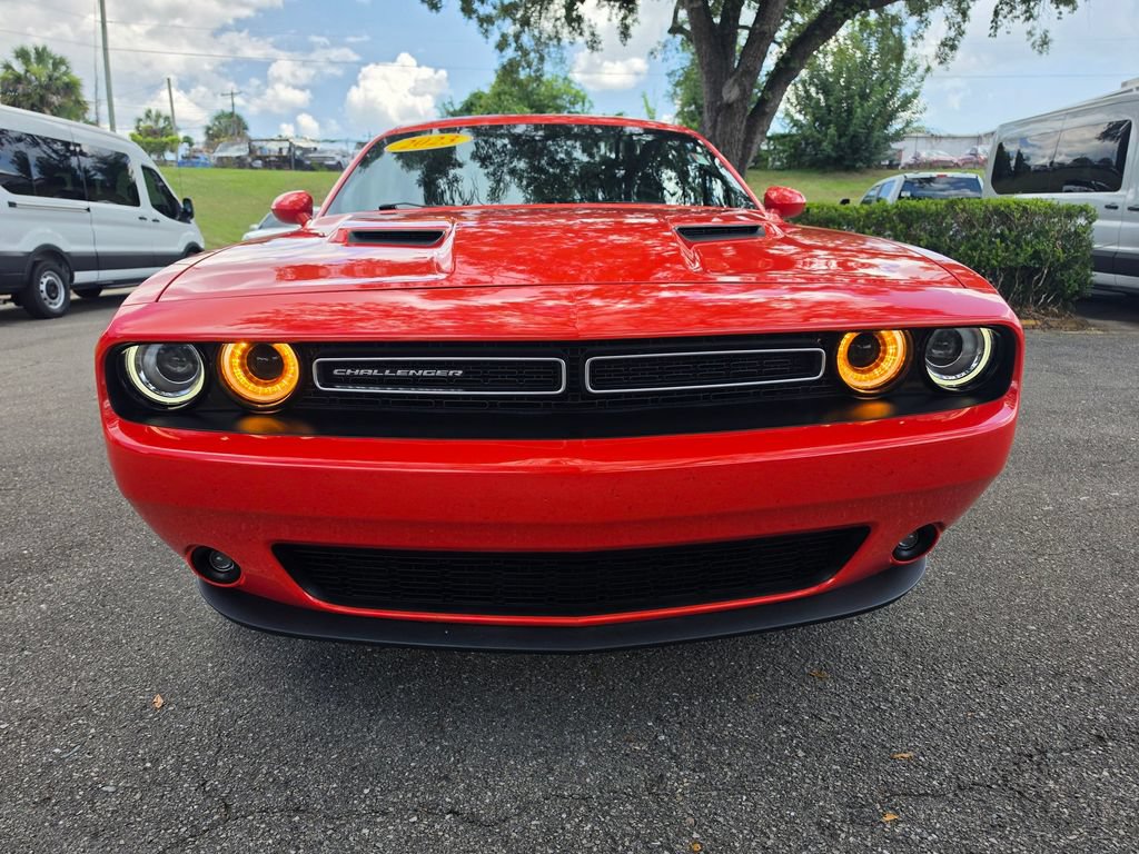 Used 2023 Dodge Challenger SXT w/ Plus Package RWD image 6
