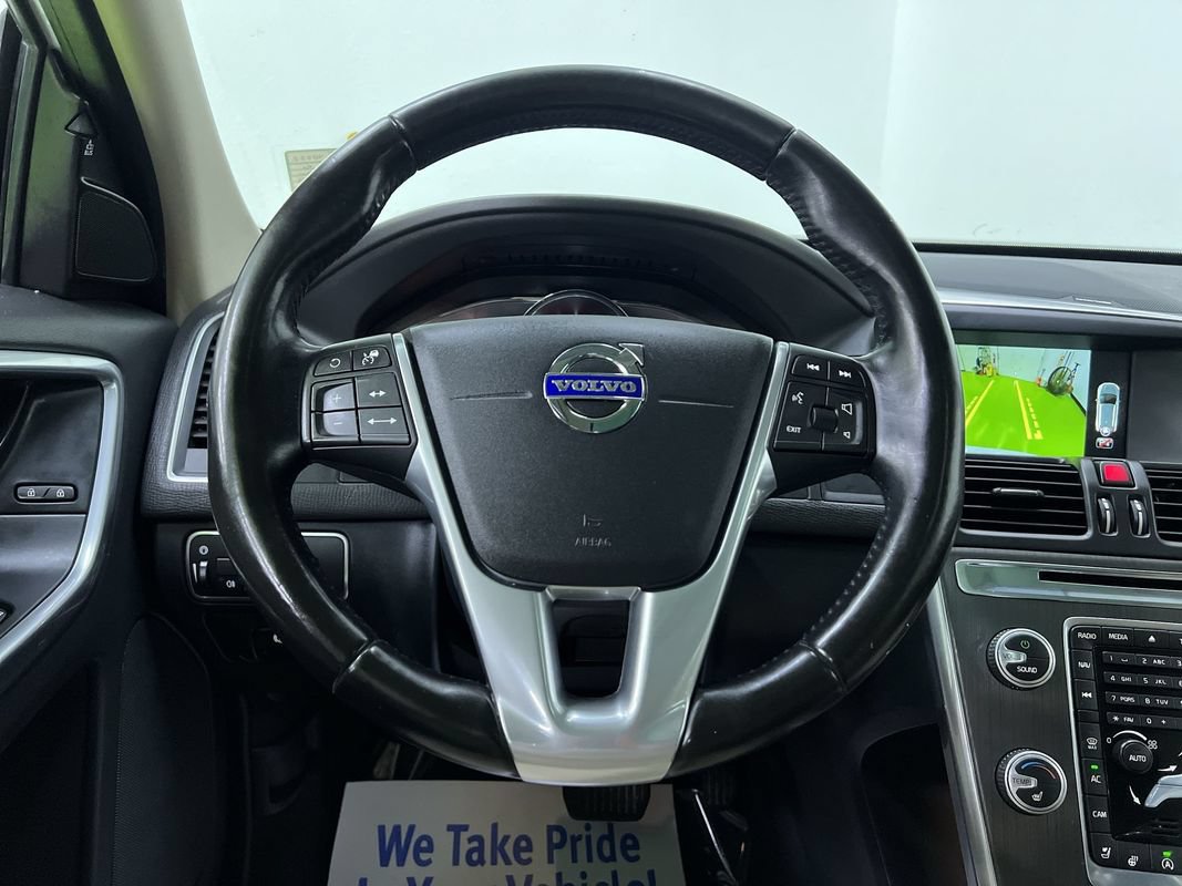 Used 2016 Volvo XC60 T6 Platinum w/ Climate Package FWD image 20