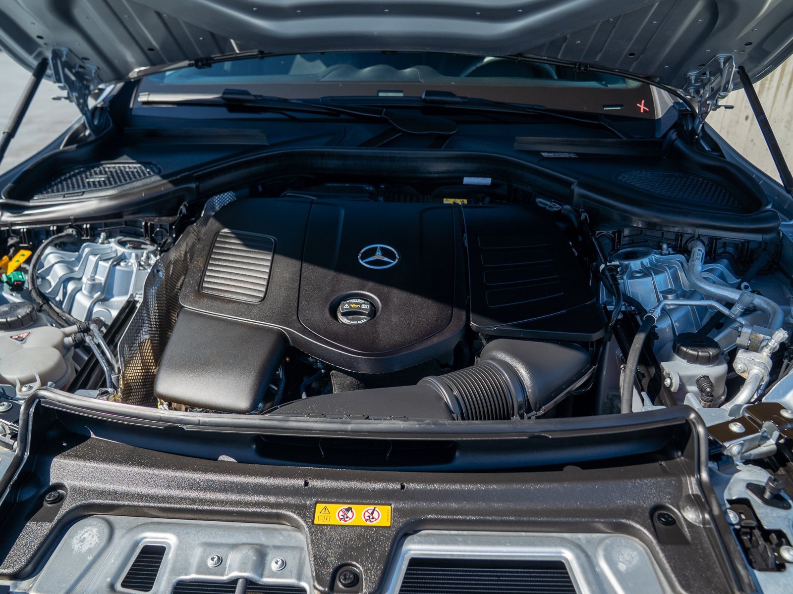 Certified 2025 Mercedes-Benz GLC 350e 4MATIC image 30