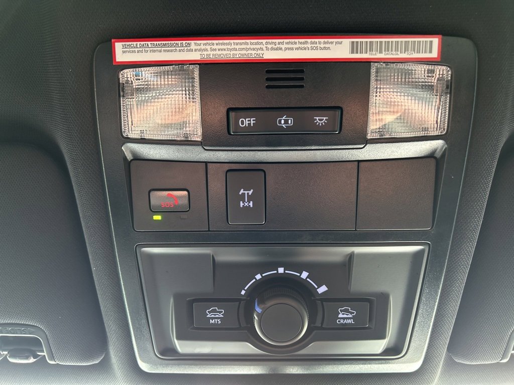 Used 2022 Toyota Tacoma TRD Off-Road image 17