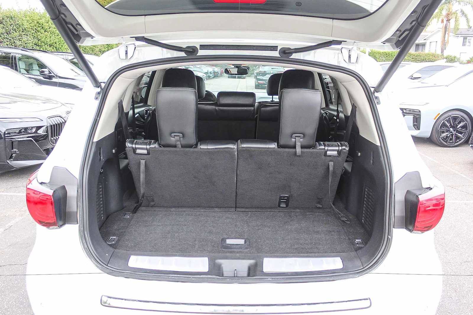 Used 2020 INFINITI QX60 Luxe w/ Essential Package FWD image 38
