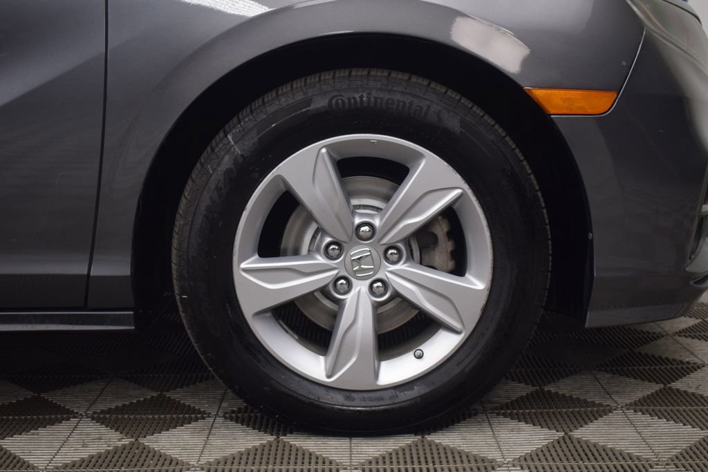 Used 2018 Honda Odyssey EX image 31