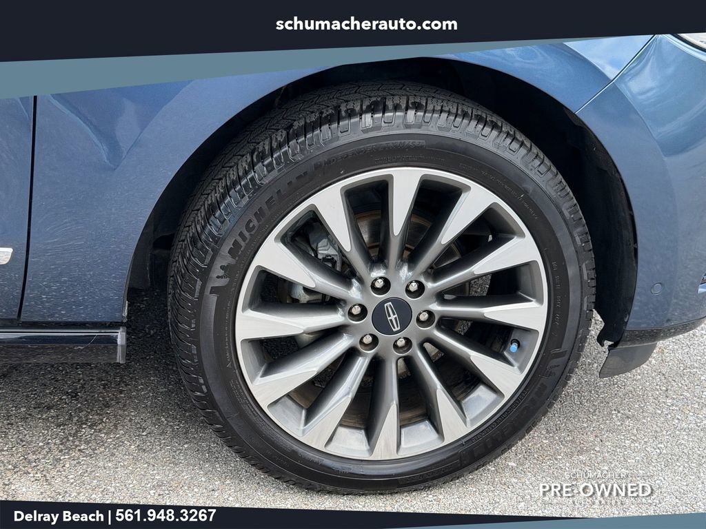 Used 2020 Lincoln Navigator Reserve w/ Cargo Convenience Package RWD image 8