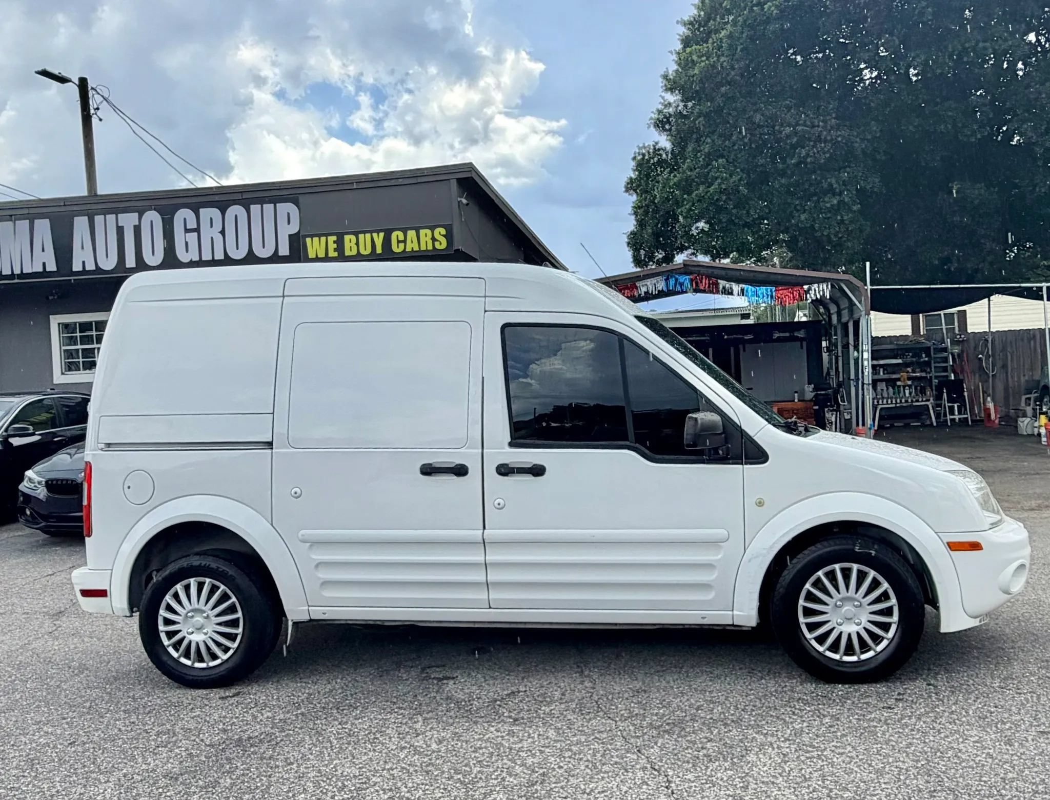 Used 2012 Ford Transit Connect XL FWD image 5