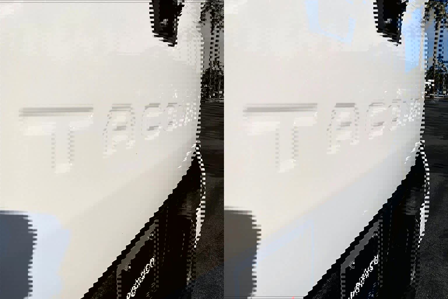 Used 2025 Toyota Tacoma TRD Sport image 9