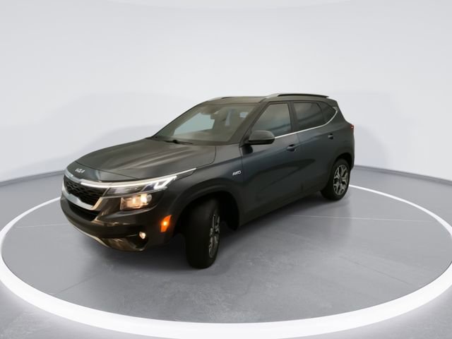 Used 2023 Kia Seltos EX AWD/4WD image 2