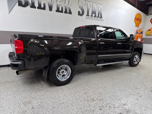 Used 2019 Chevrolet Silverado 3500 LTZ w/ Duramax Plus Package image 43