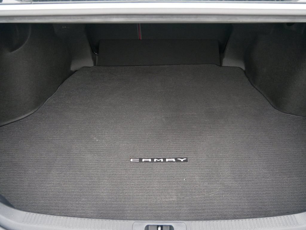 Used 2022 Toyota Camry XSE w/ Carpet Mat Package (TMS) AWD/4WD image 12