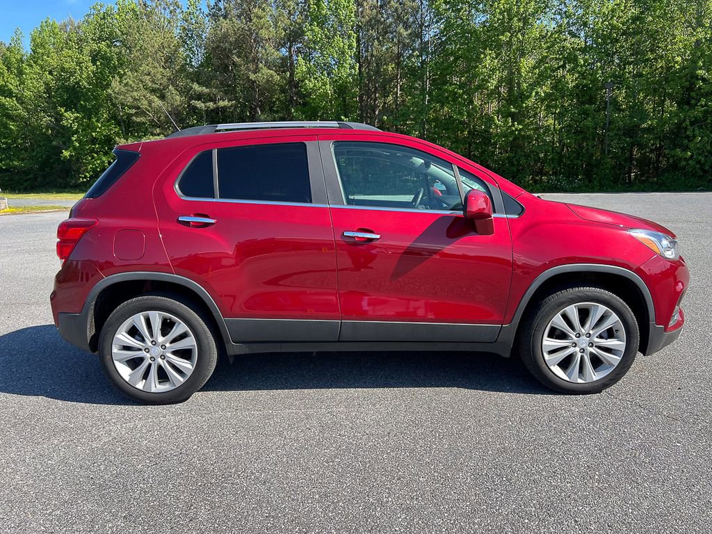 Used 2019 Chevrolet Trax Premier AWD/4WD image 8