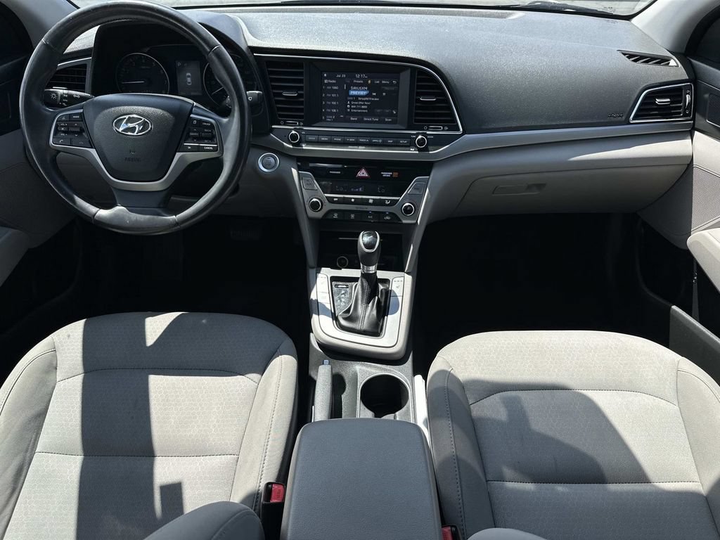 Used 2018 Hyundai Elantra Value Edition FWD image 13