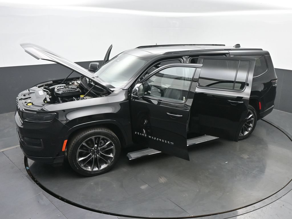 Used 2024 Jeep Grand Wagoneer Series II Obsidian w/ Quick Order Packagew 28T AWD/4WD image 73