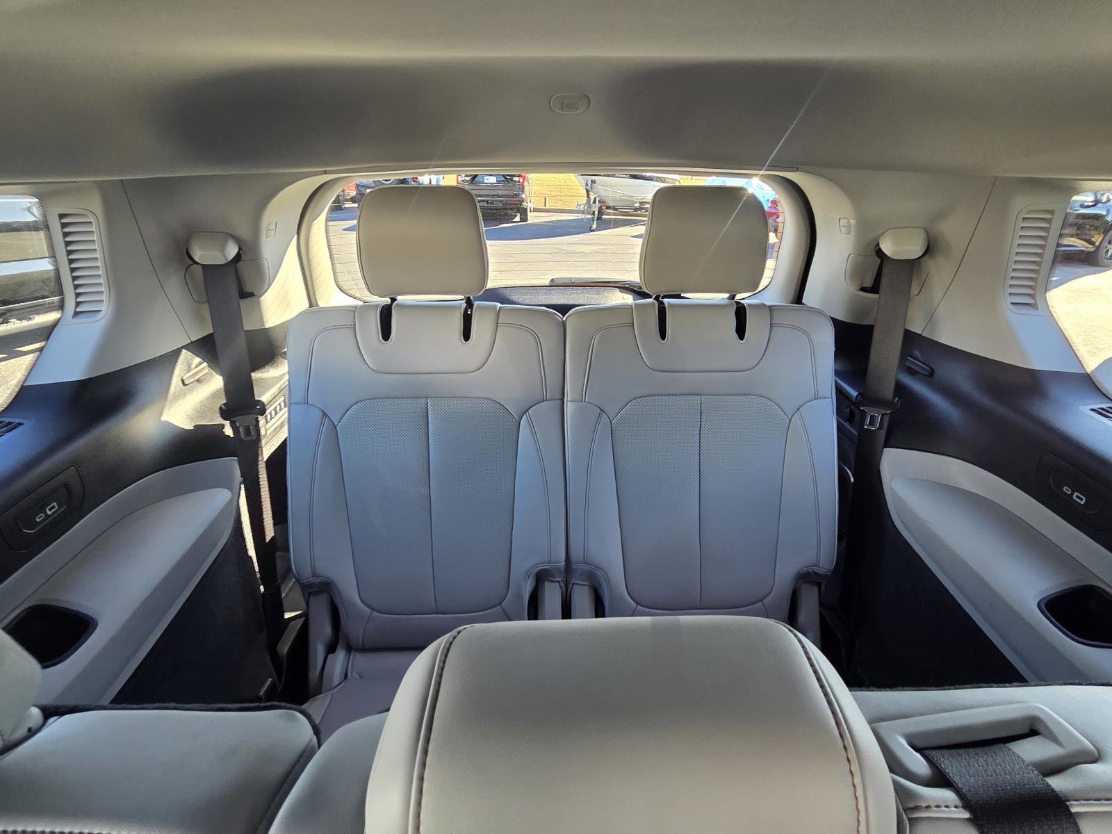 Used 2021 Jeep Grand Cherokee L Overland image 15
