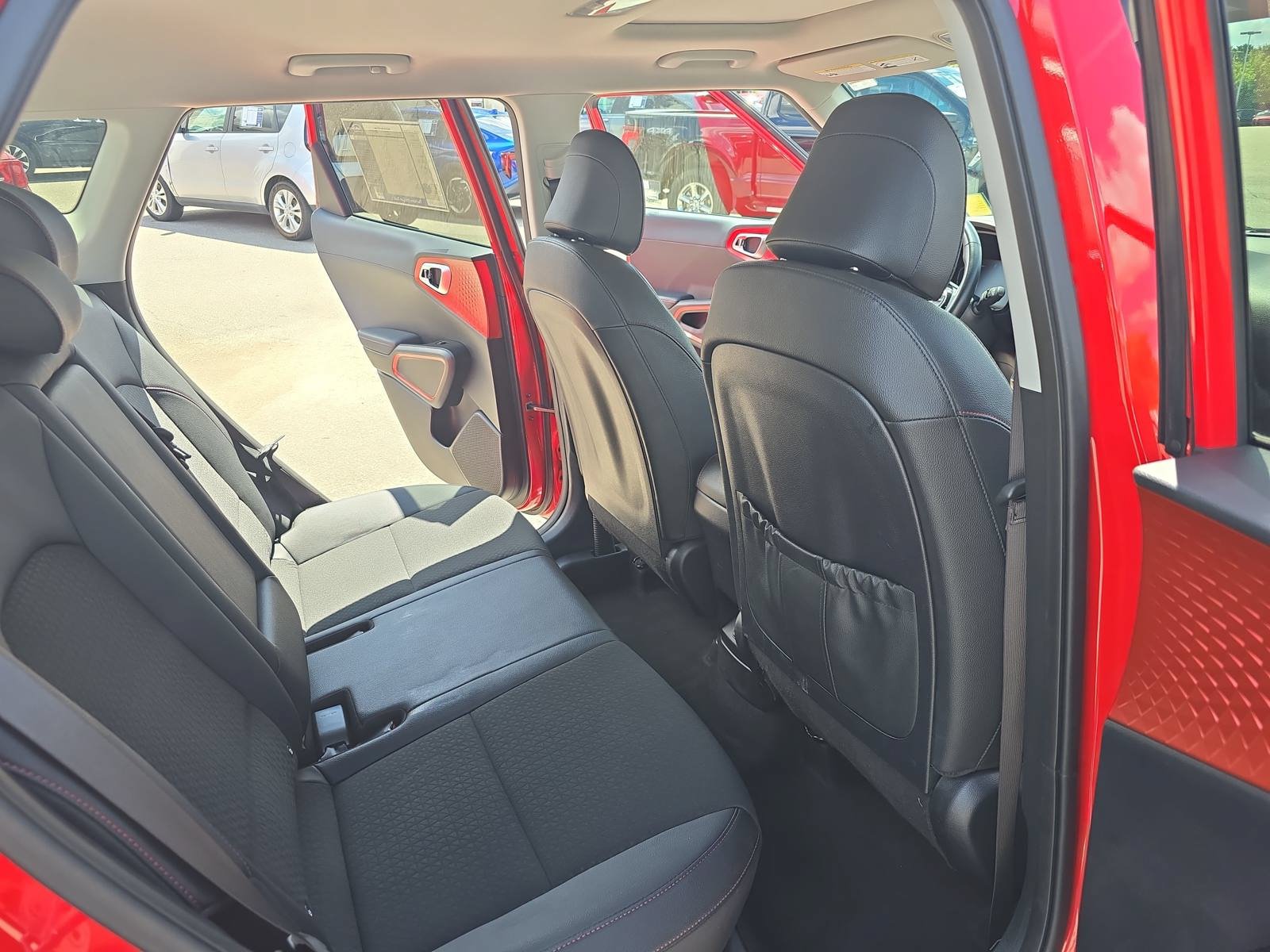 Used 2023 Kia Soul GT-Line FWD image 11