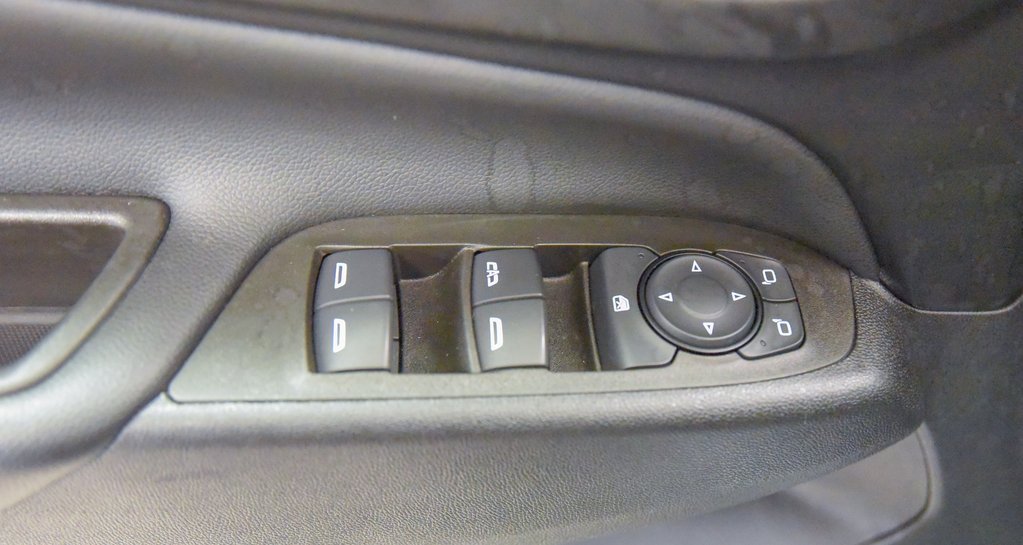 Used 2023 Chevrolet Equinox LT image 15