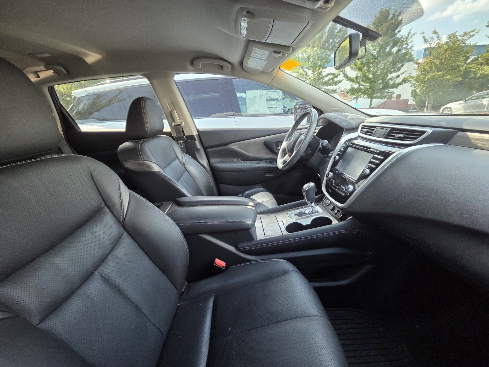 Used 2017 Nissan Murano Platinum w/ Cargo Package FWD image 8